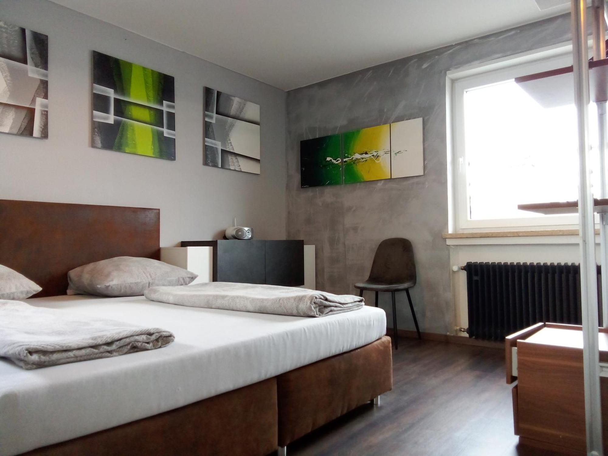 Apartments - Geraeumige 95 Qm Mit Balkon Augsburg Exterior foto